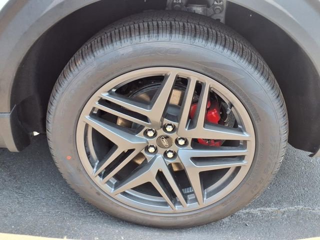 New 2025 Ford Explorer ST w/ Sun And Sound Package image 5