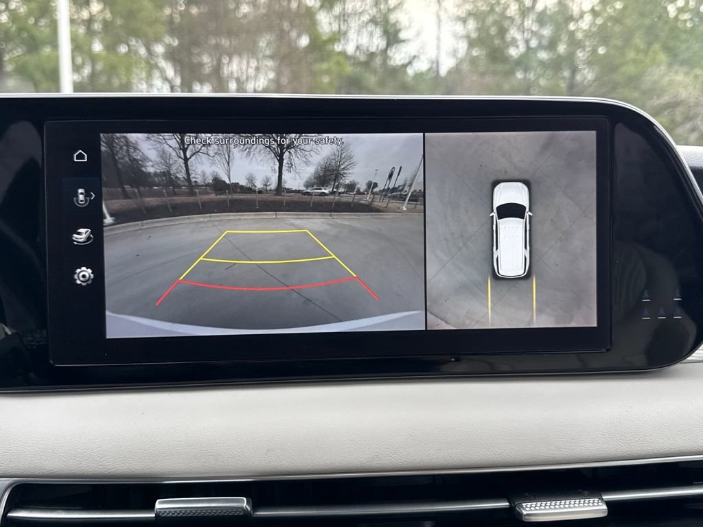 Used 2023 Hyundai Palisade Calligraphy image 17