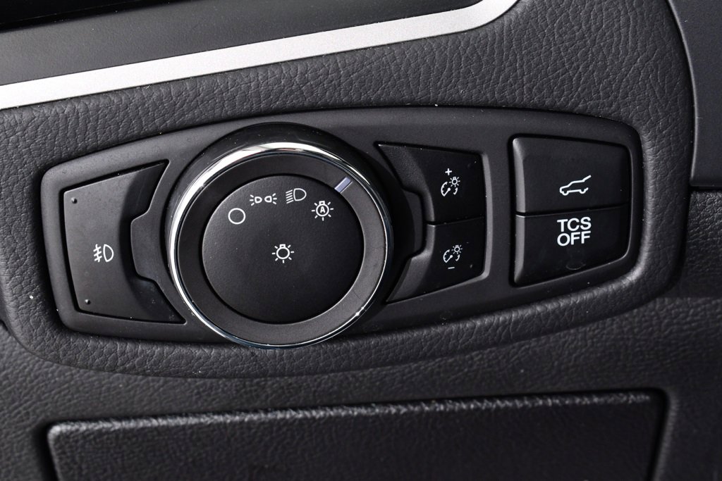 Used 2023 Ford Edge SEL w/ Convenience Package image 32