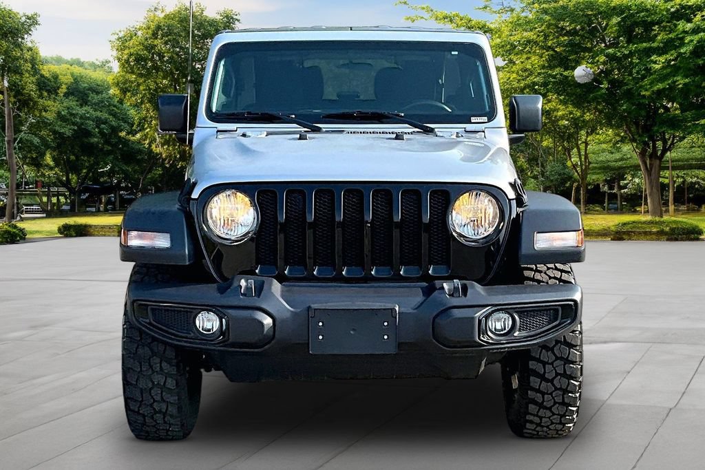 Used 2023 Jeep Wrangler Sport AWD/4WD image 3