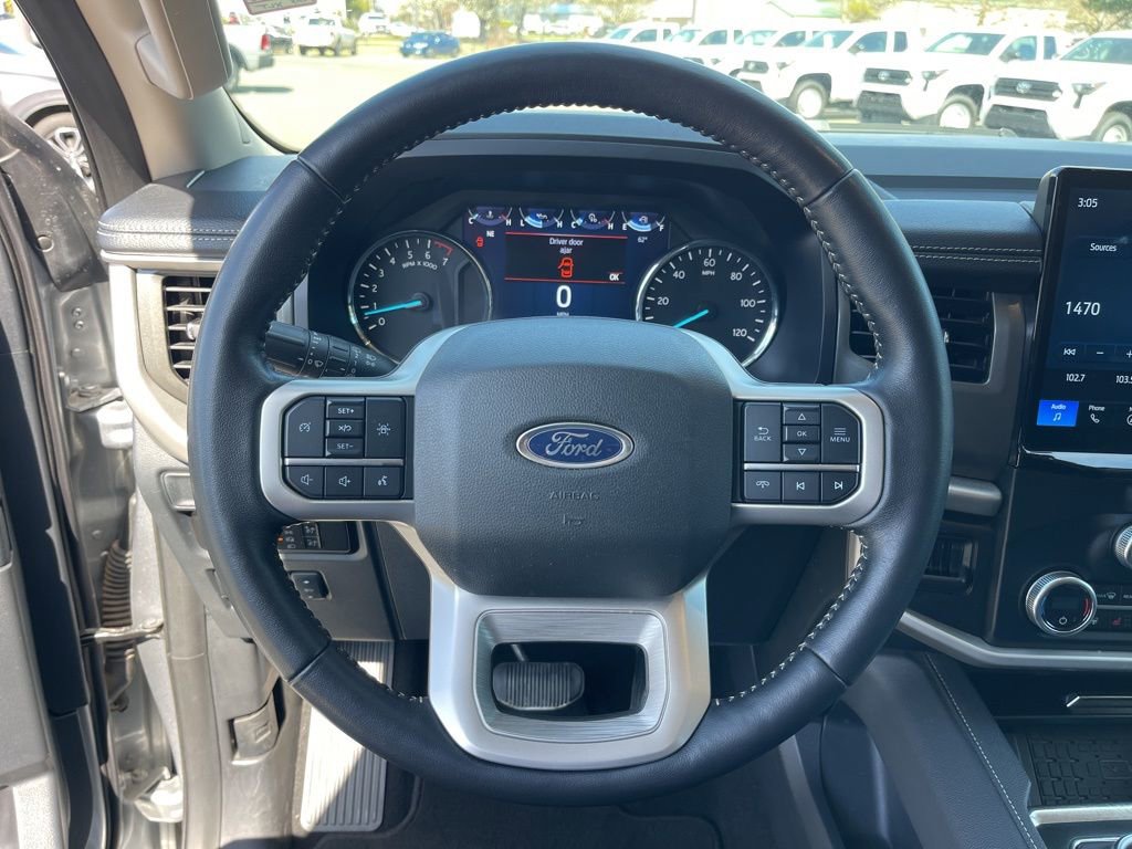 Certified 2024 Ford Expedition Max XLT image 17