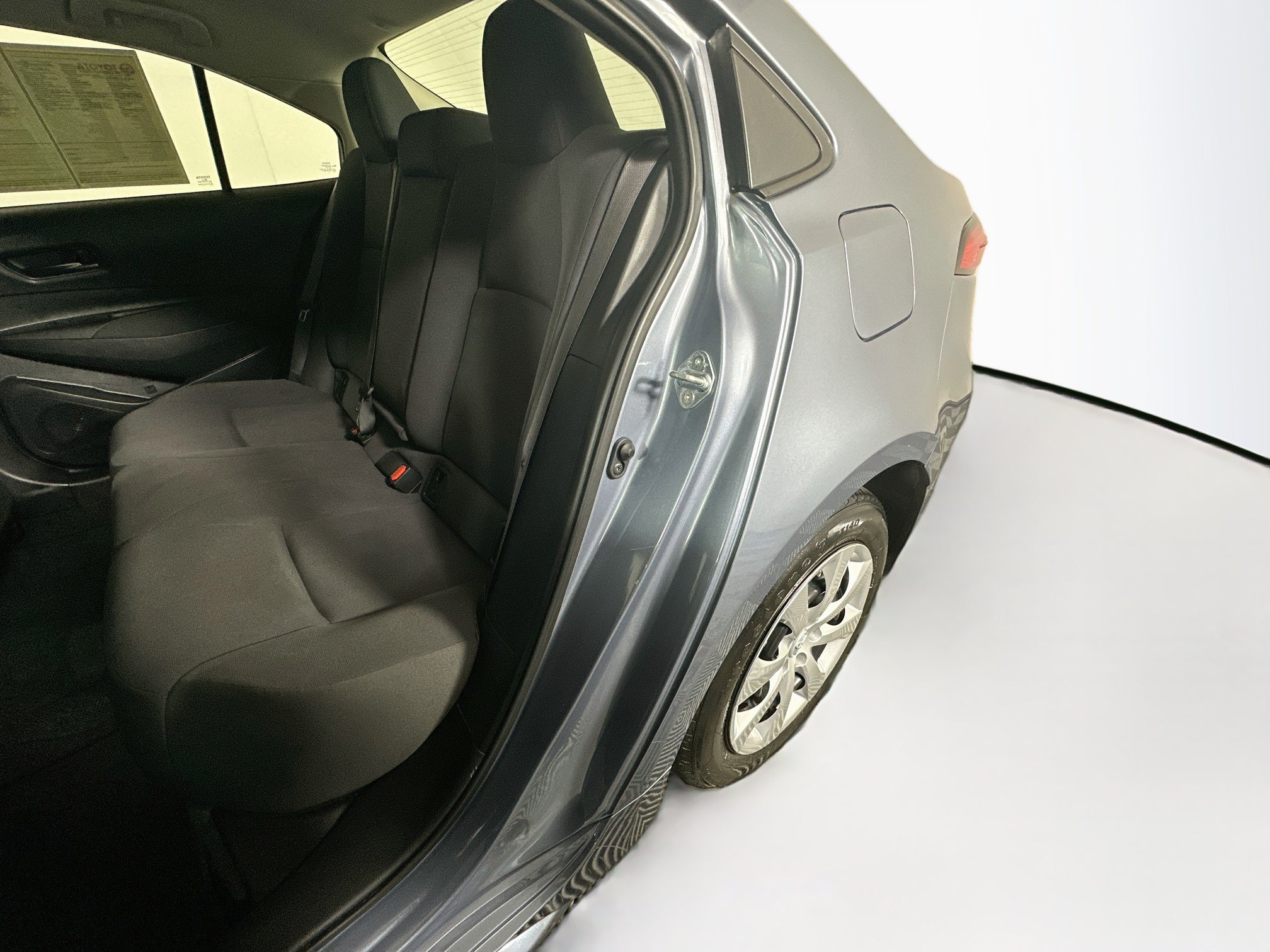 Used 2024 Toyota Corolla LE FWD image 25