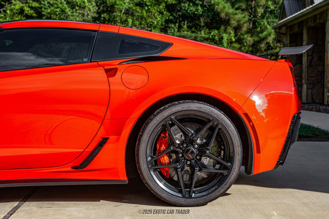 Used 2019 Chevrolet Corvette ZR1 image 5