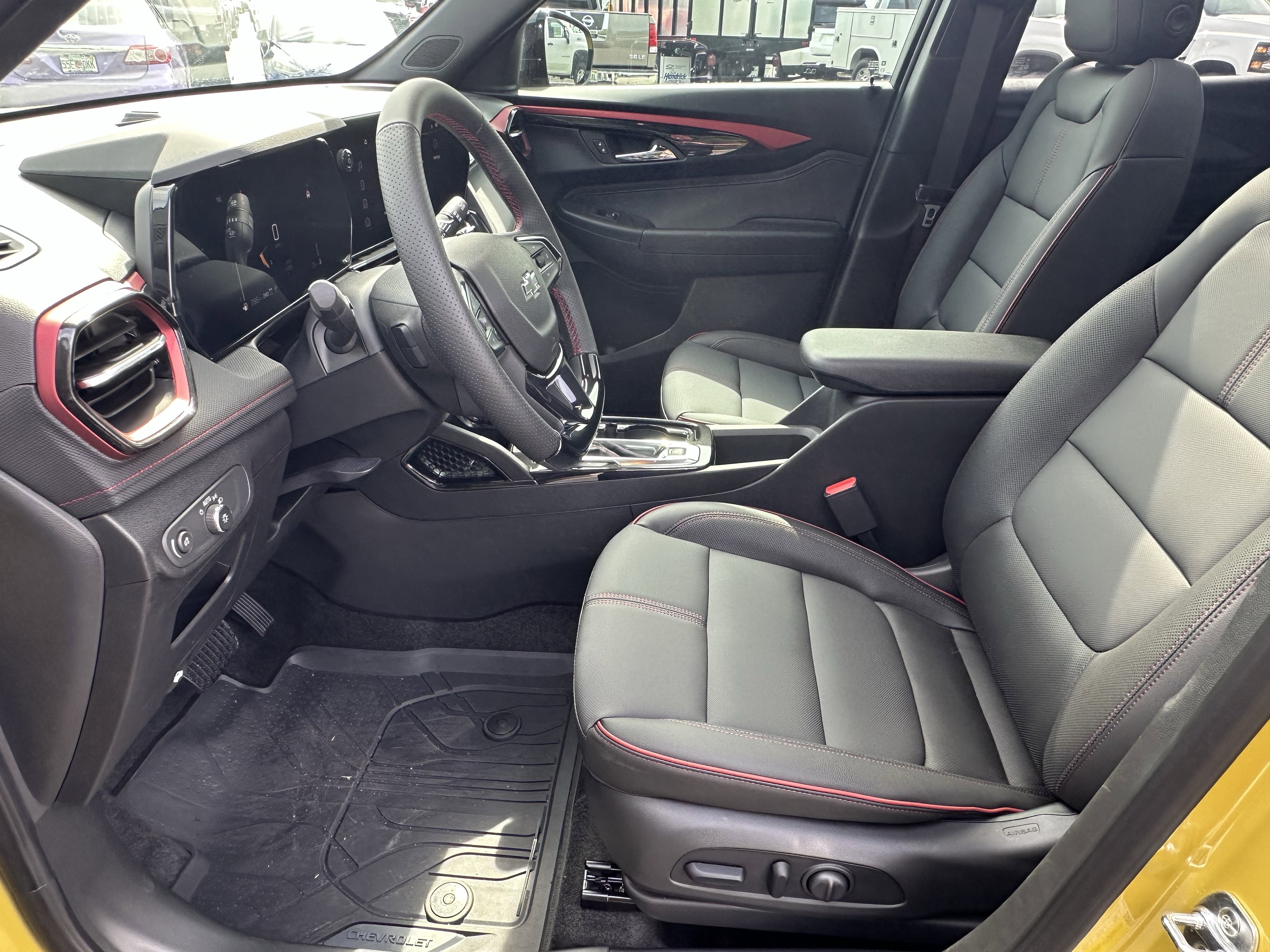 New 2025 Chevrolet TrailBlazer RS w/ Convenience Package image 31