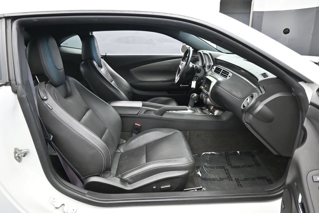 Used 2015 Chevrolet Camaro LT w/ RS Package RWD image 31