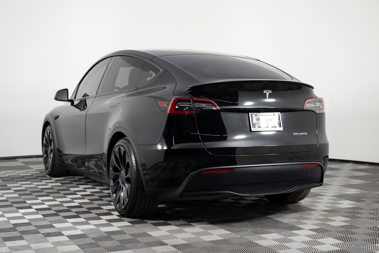 Used 2021 Tesla Model Y Performance AWD/4WD image 5