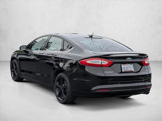 Used 2016 Ford Fusion SE image 8