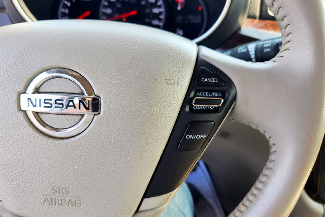 Used 2013 Nissan Quest SV w/ Value Cargo Pkg FWD image 13