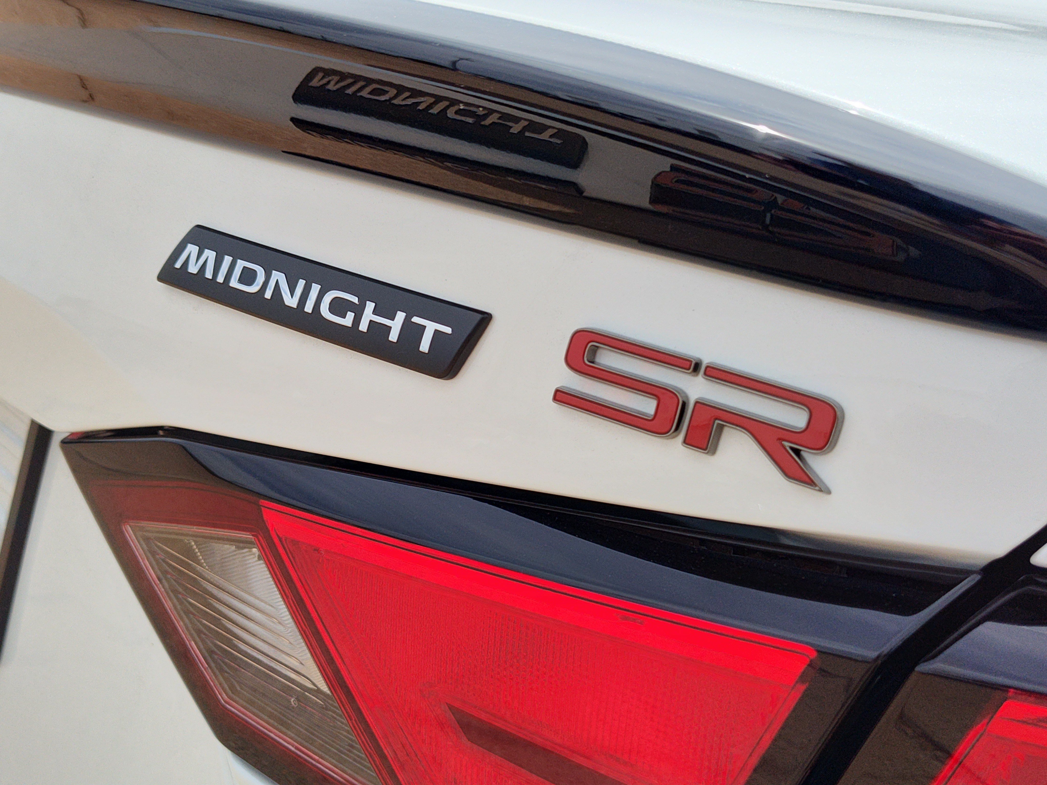 New 2026 Nissan Altima 2.5 SR w/ SR Midnight Edition Package FWD image 4