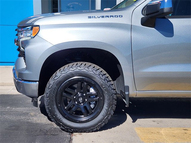 Used 2025 Chevrolet Silverado 1500 LT w/ Protection Package image 11
