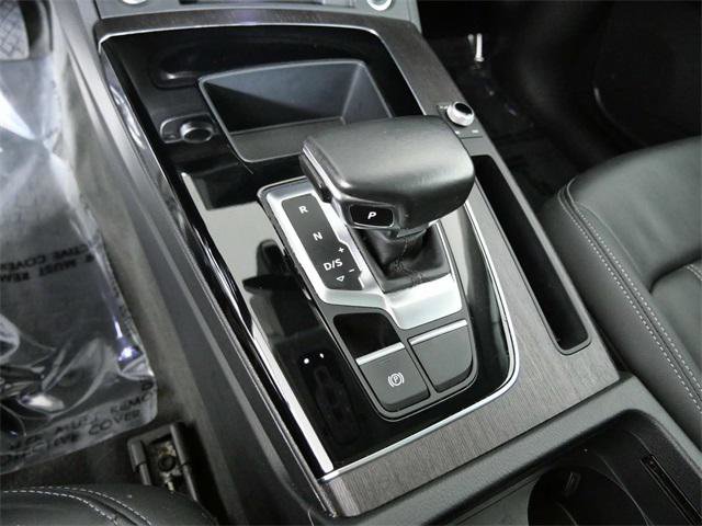 Used 2022 Audi Q5 2.0T Premium w/ Convenience Package image 20
