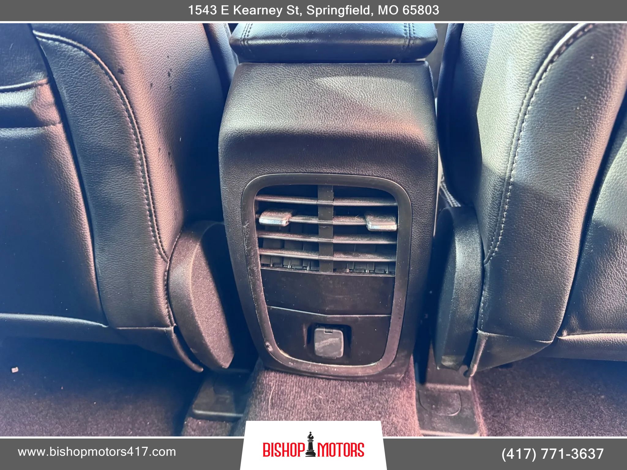 Used 2017 Lincoln MKC Premiere FWD image 18