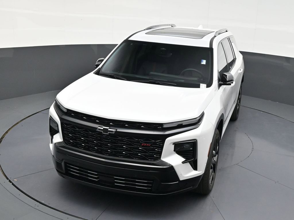 Used 2025 Chevrolet Traverse RS FWD image 20