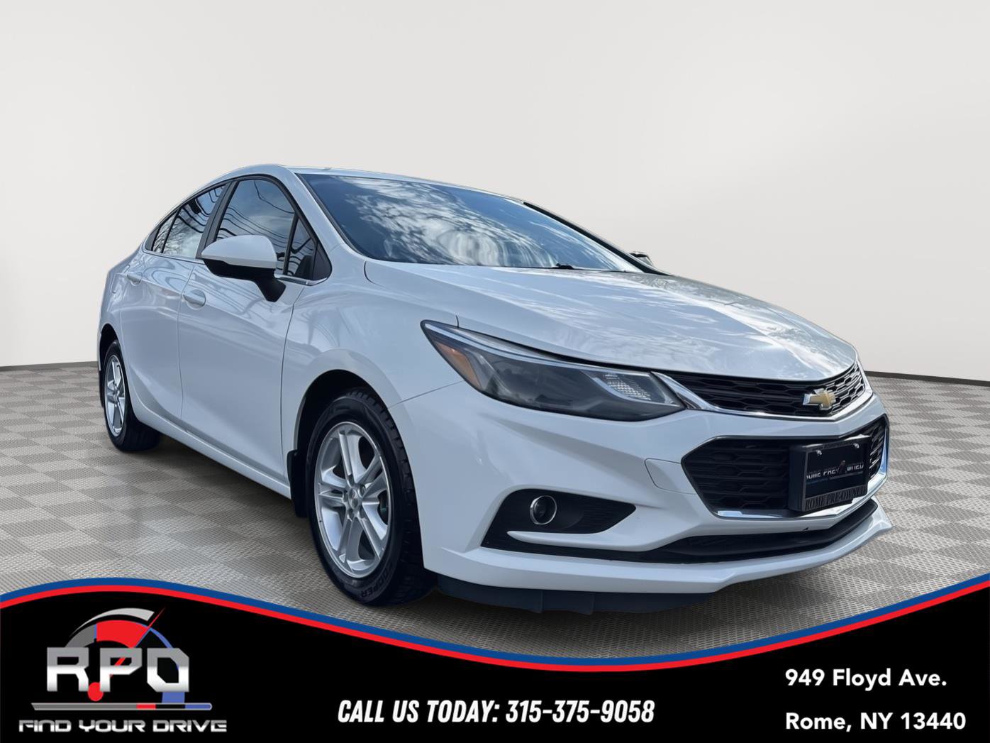 Used 2018 Chevrolet Cruze LT FWD image 7