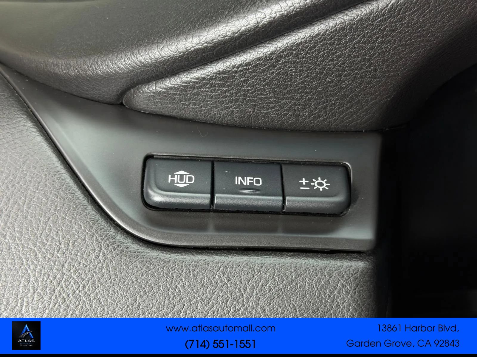 Used 2015 Cadillac Escalade Premium AWD/4WD image 37