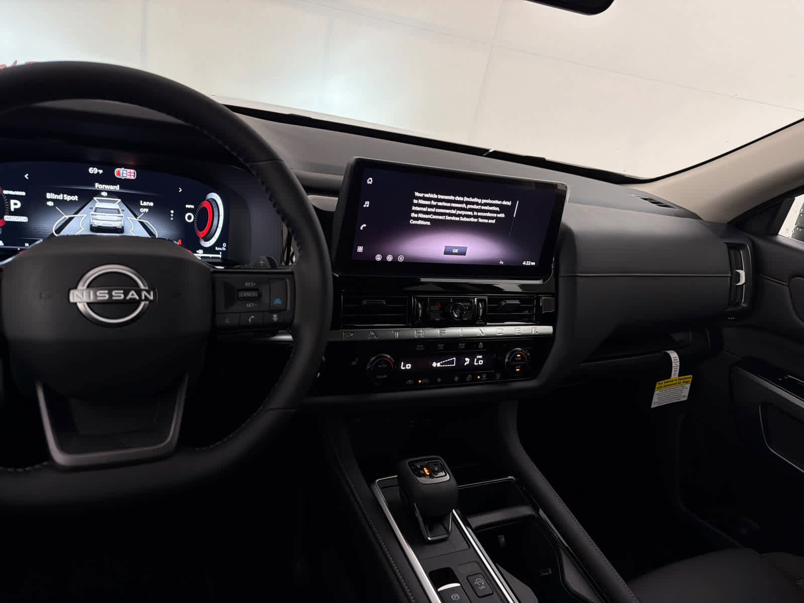 New 2026 Nissan Pathfinder SL image 19