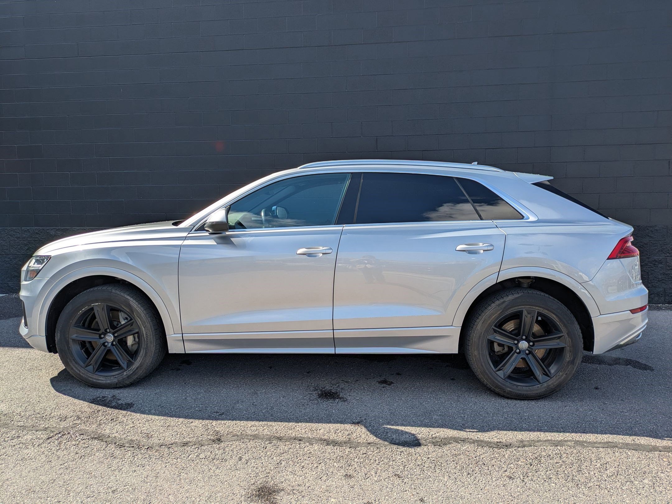 Certified 2019 Audi Q8 Premium w/ Convenience Package AWD/4WD image 8