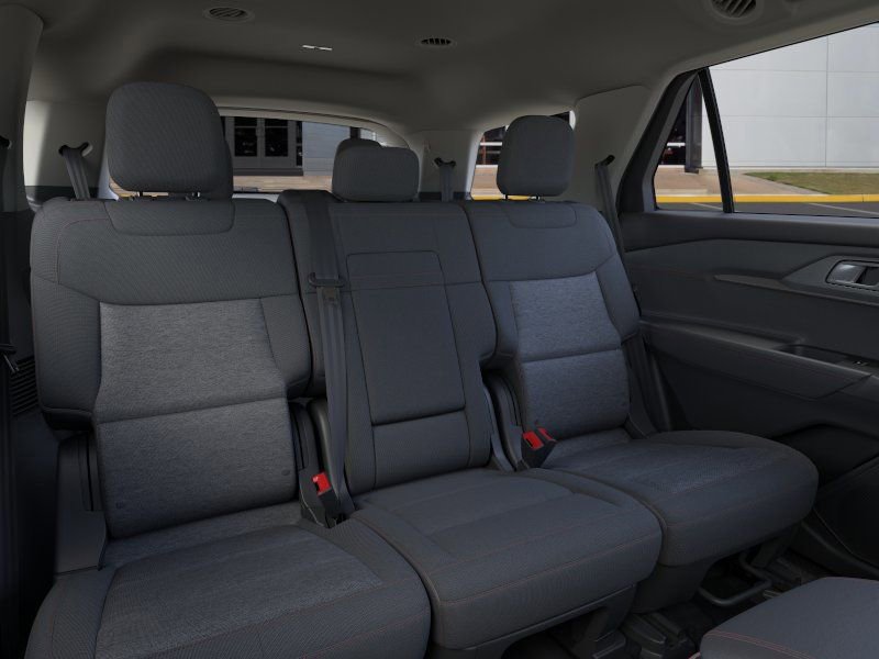 New 2025 Ford Explorer Active image 11