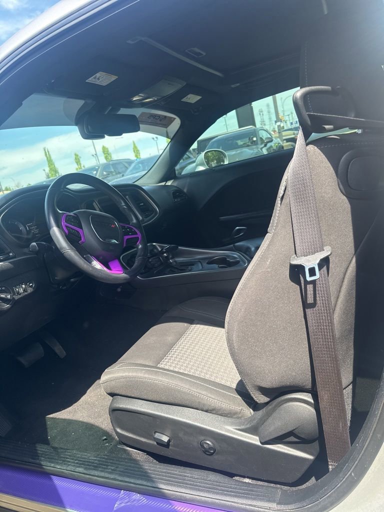 Used 2020 Dodge Challenger SXT w/ Driver Convenience Group AWD/4WD image 12