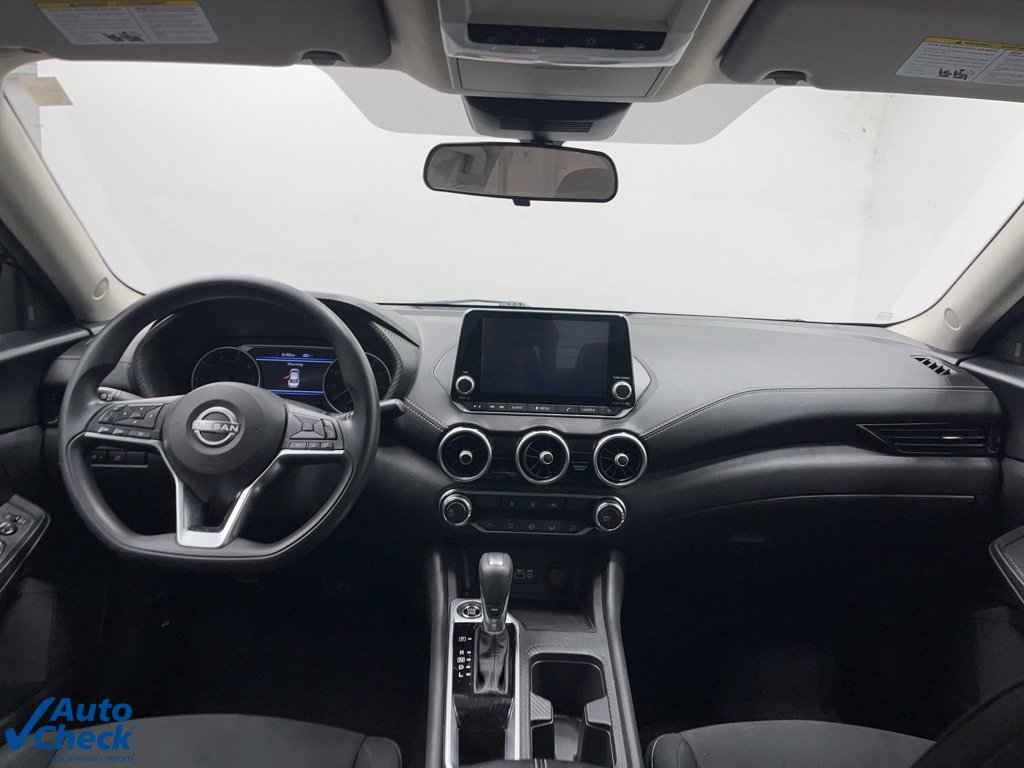 Used 2024 Nissan Sentra SV image 19