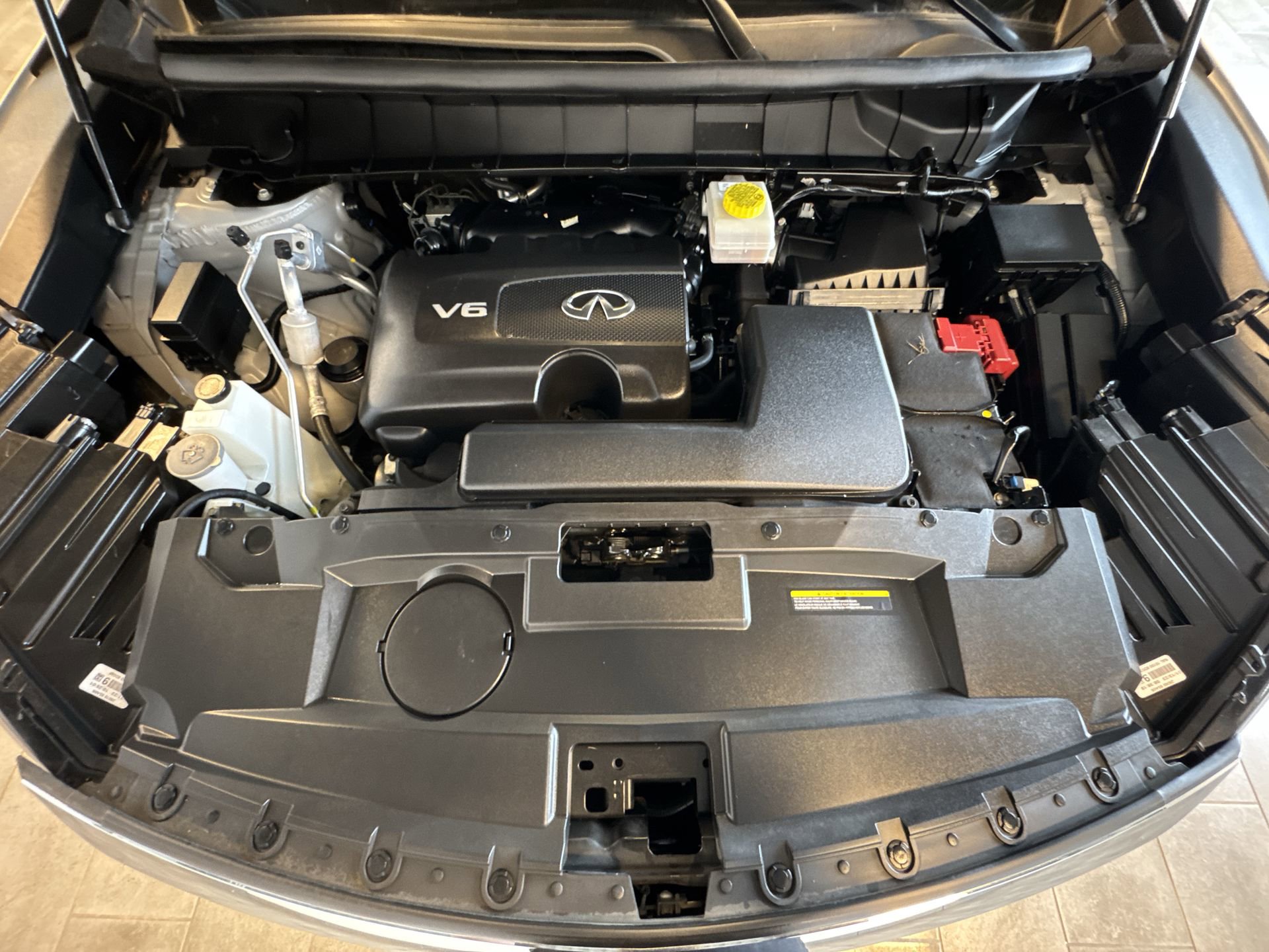 Certified 2023 INFINITI QX60 Luxe w/ Cargo Package AWD/4WD image 27