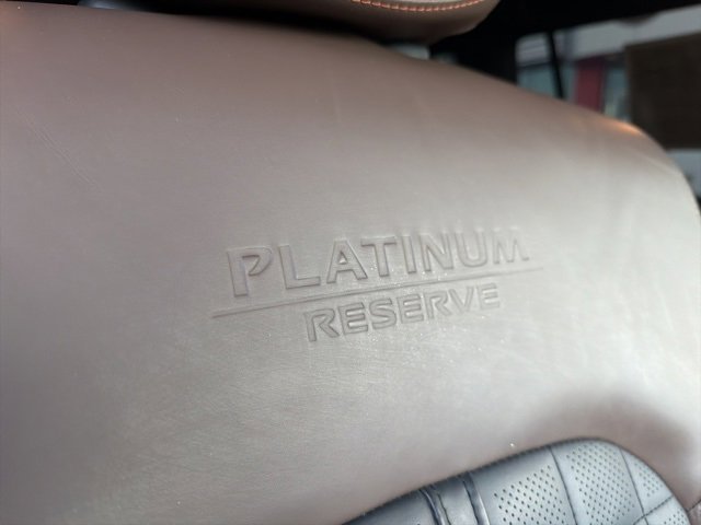 Used 2020 Nissan Armada Platinum w/ Platinum Reserve Package image 25