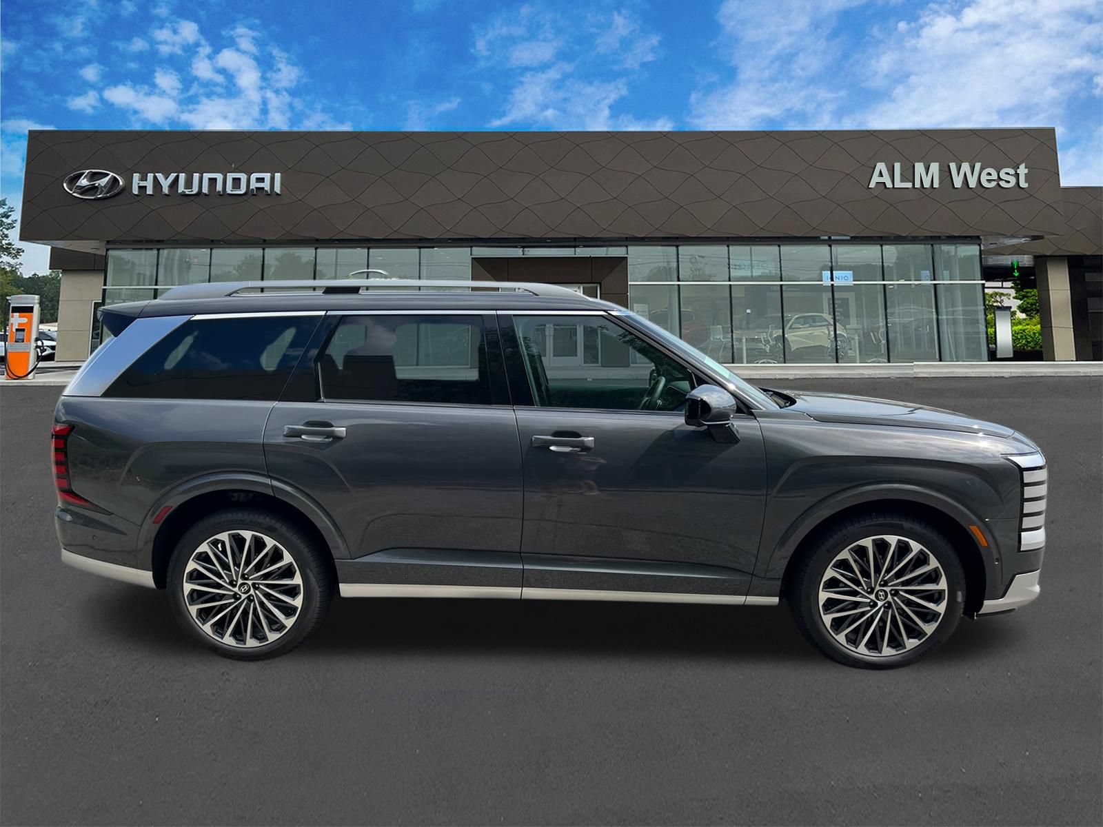New 2026 Hyundai Palisade Calligraphy FWD image 5