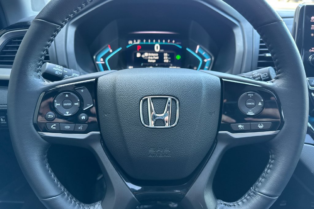Certified 2024 Honda Odyssey Touring image 29