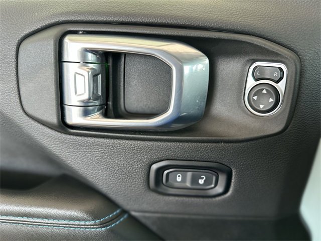 Used 2024 Jeep Wrangler Unlimited Rubicon 4xe image 14
