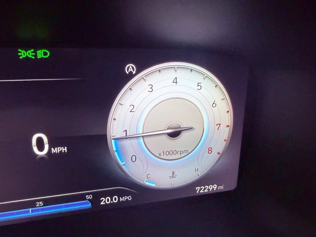 Used 2021 Hyundai Santa Fe Calligraphy w/ Cargo Package image 26