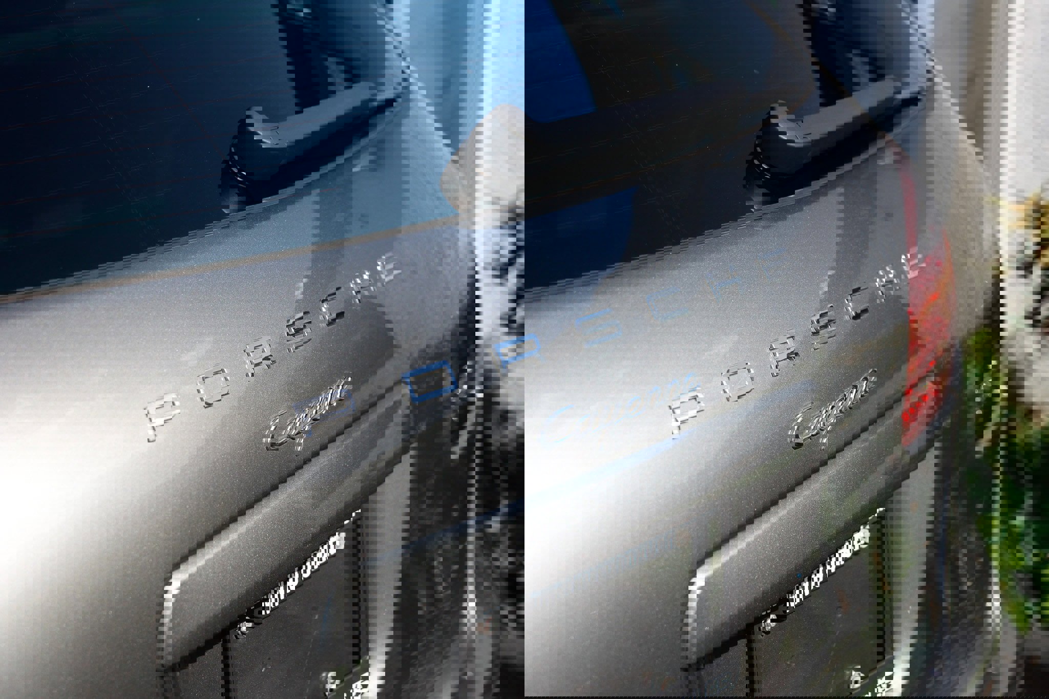 Used 2014 Porsche Cayenne Platinum Edition image 49