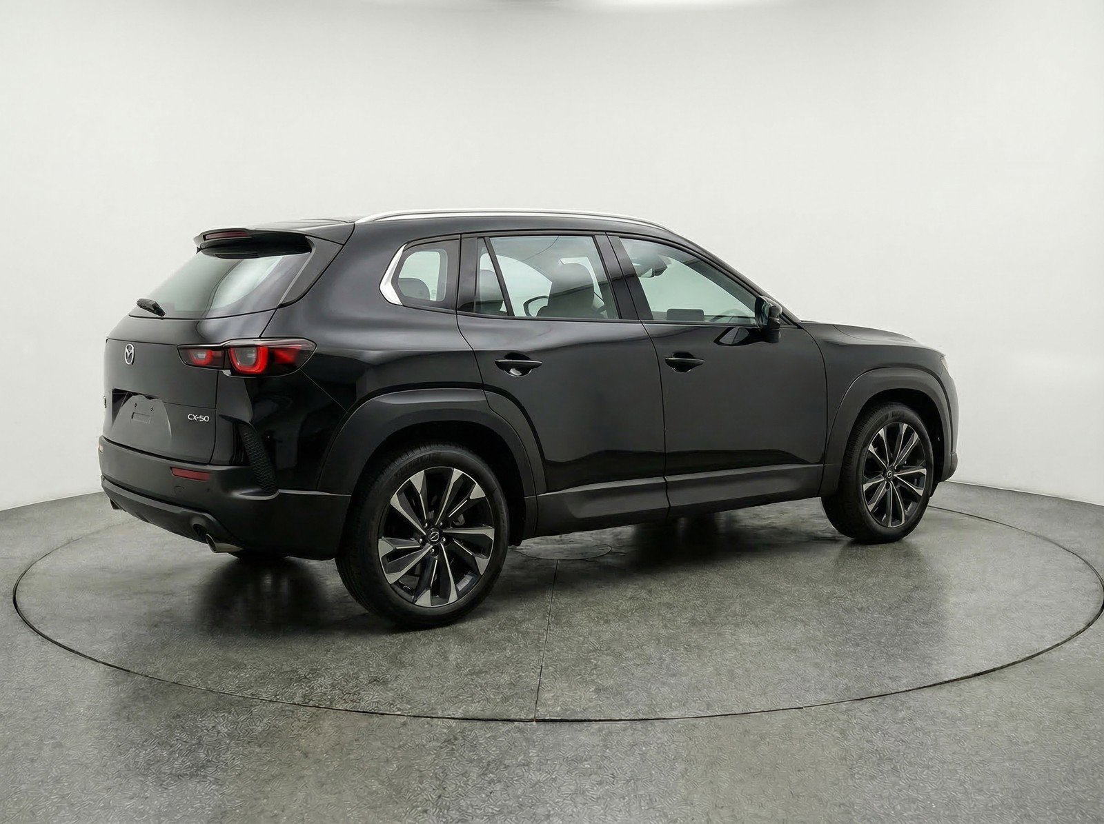 Used 2025 MAZDA CX-50 2.5 Hybrid w/ Premium Plus Pkg image 7