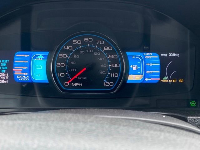 Used 2011 Ford Fusion Hybrid w/ 501A Rapid Spec Order Code FWD image 25