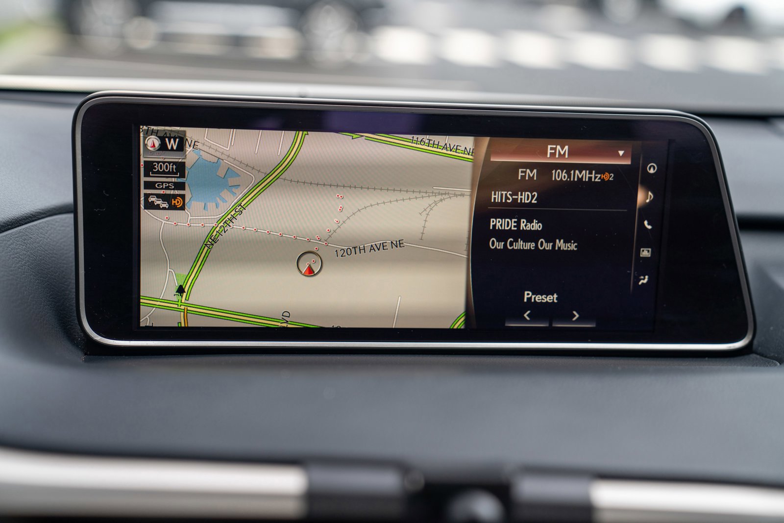 Used 2018 Lexus RX 350 F Sport w/ Cold Area Package image 15