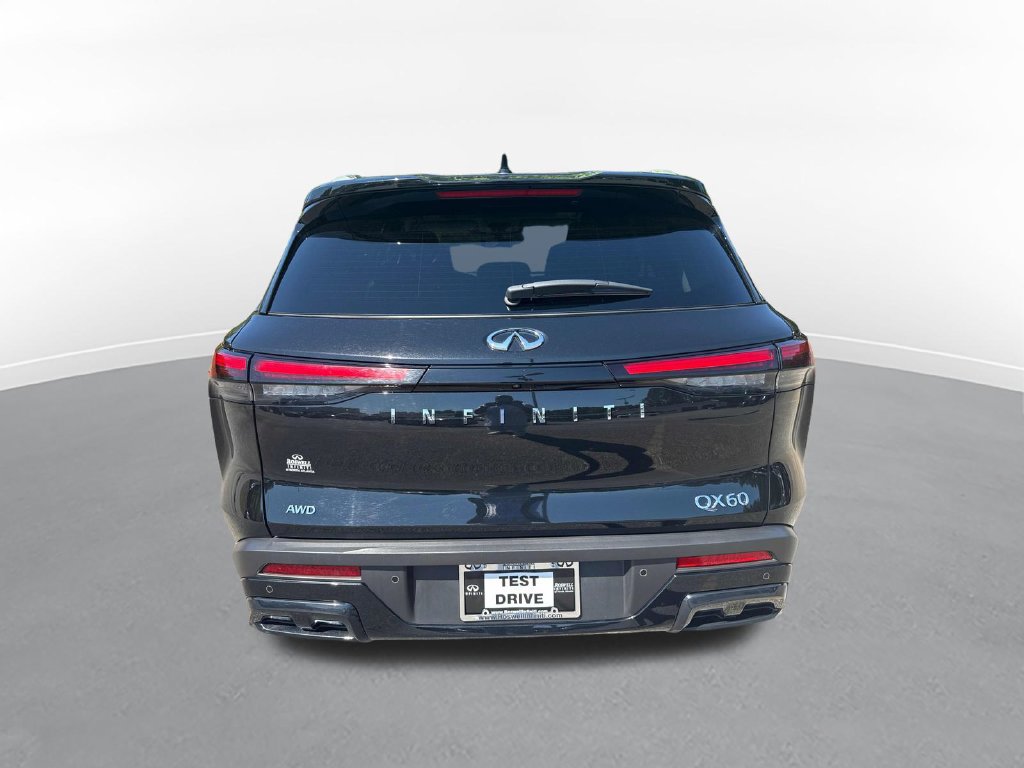 Used 2025 INFINITI QX60 Luxe AWD/4WD image 7