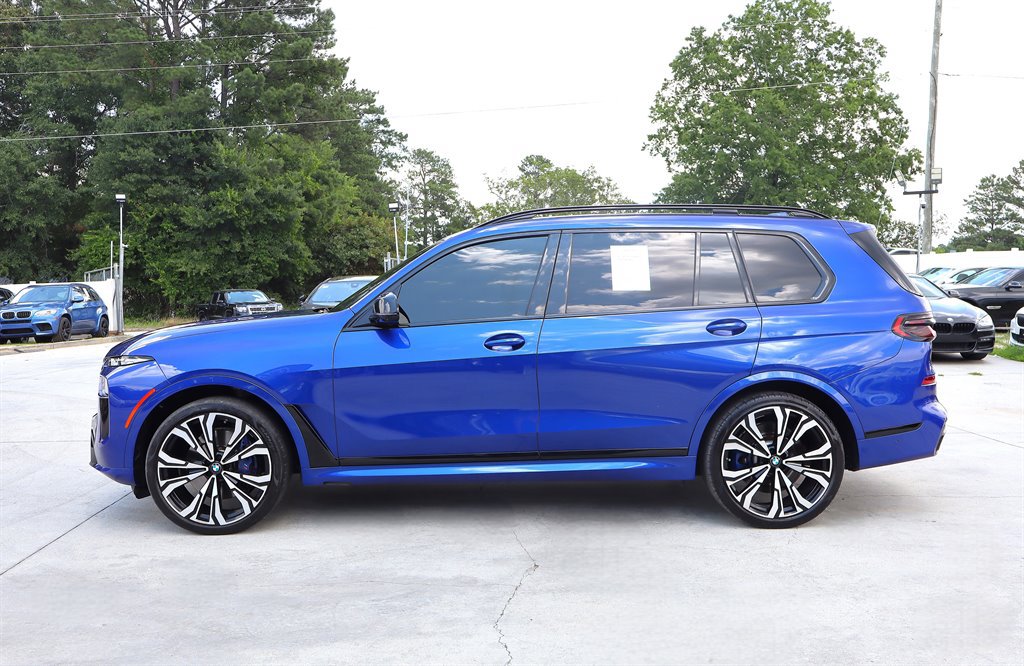 Used 2023 BMW X7 M60i w/ Executive Package AWD/4WD image 4