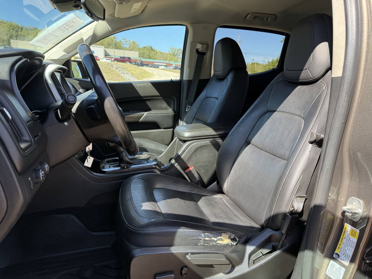 Used 2015 GMC Canyon SLT w/ Driver Alert Package AWD/4WD image 8