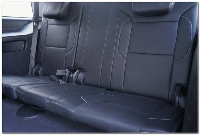 Used 2020 GMC Yukon SLT AWD/4WD image 13