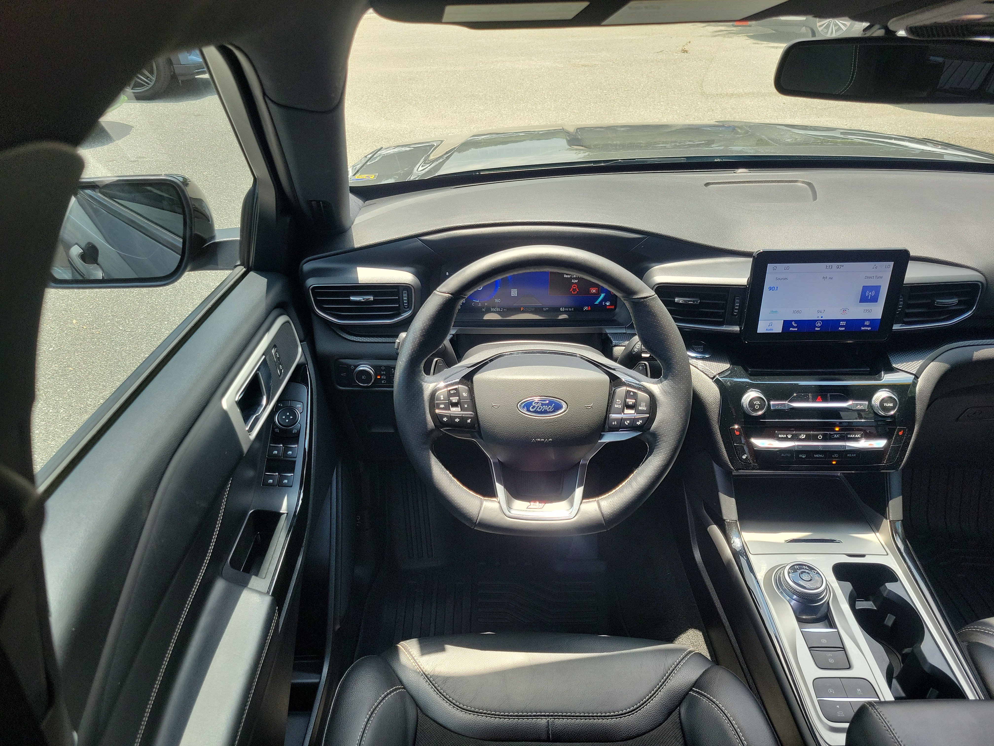 Used 2022 Ford Explorer ST w/ ST Street Pack RWD image 7