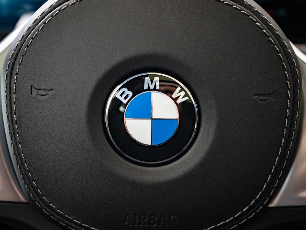 New 2026 BMW X6 xDrive40i image 26