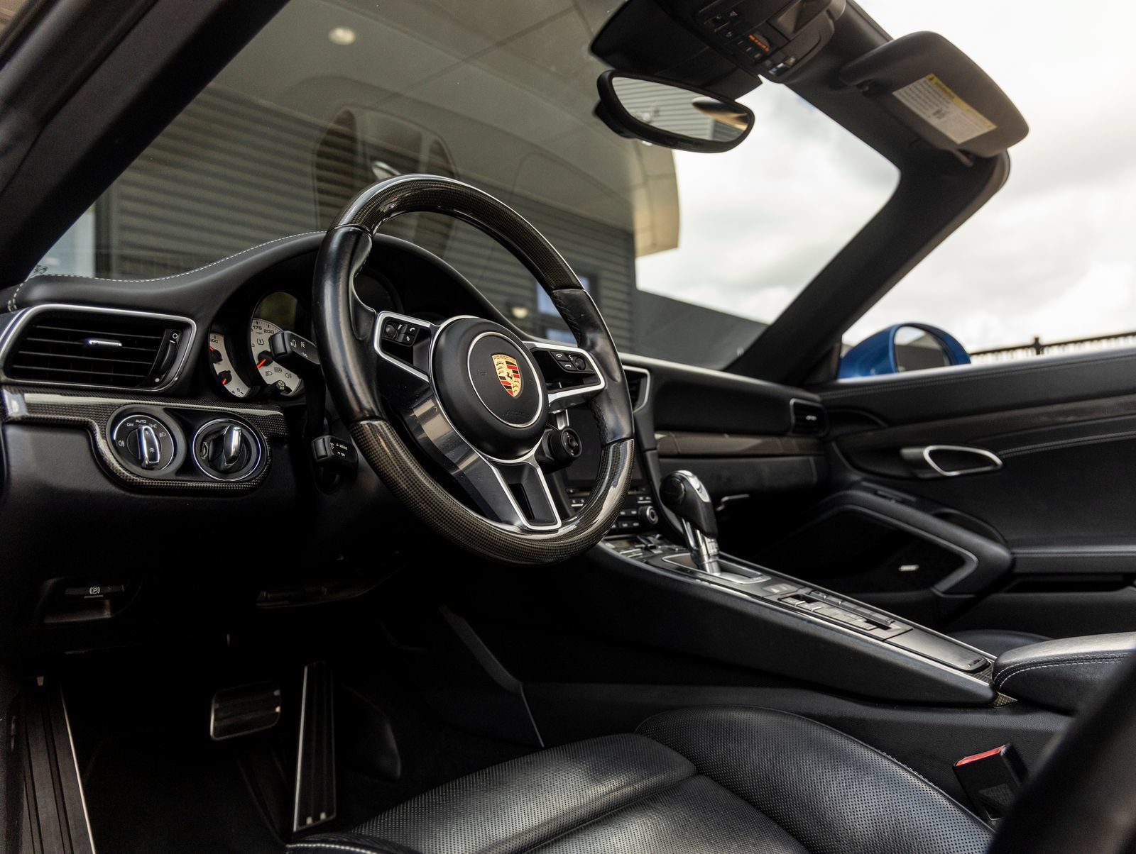 Used 2017 Porsche 911 Turbo S AWD/4WD image 4
