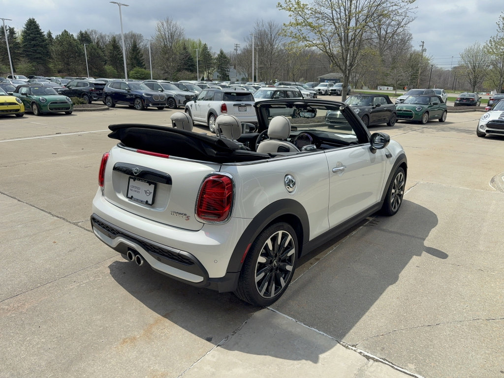 Certified 2023 MINI Cooper S FWD image 4