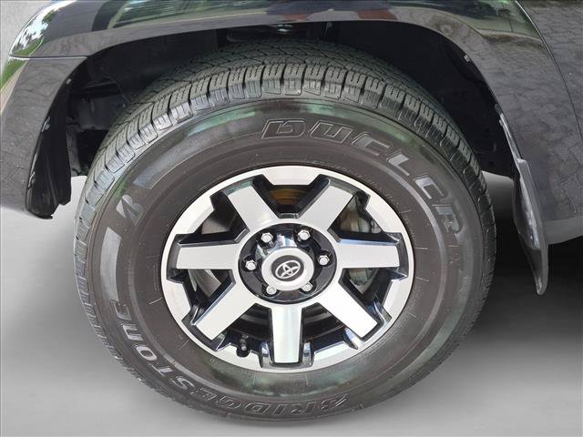 Used 2023 Toyota 4Runner TRD Off-Road Premium w/ Moonroof Package AWD/4WD image 25