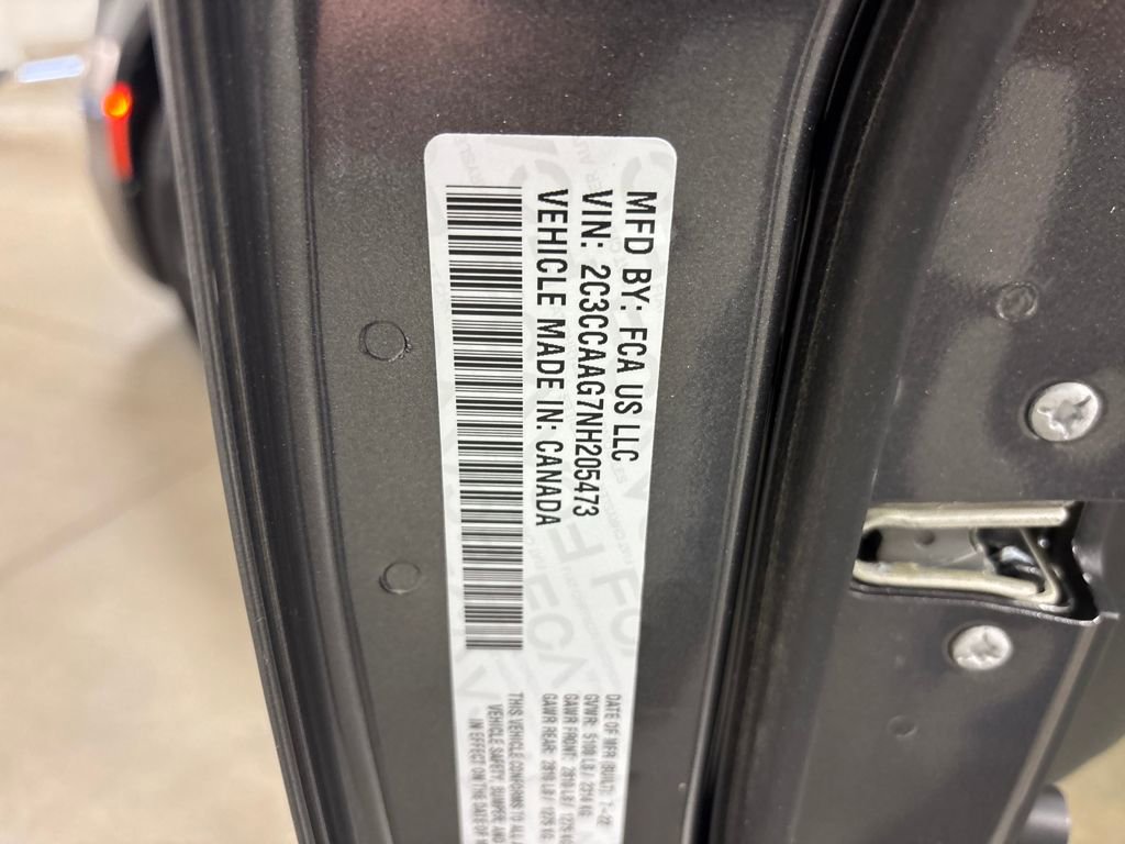 Used 2022 Chrysler 300 Touring w/ Sport Appearance Package image 41