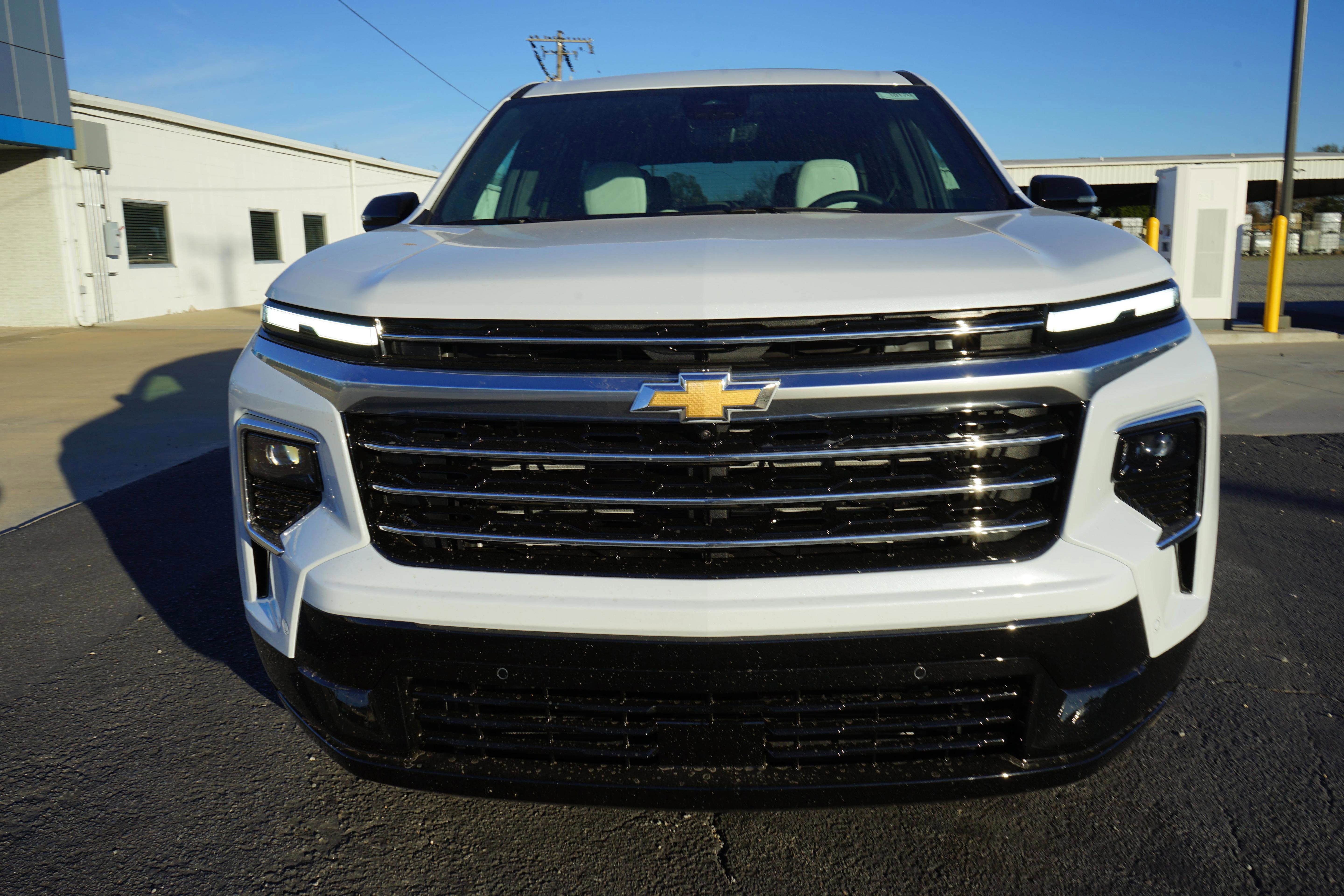 New 2026 Chevrolet Traverse High Country image 8