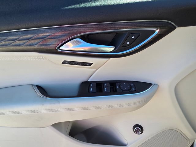 Used 2023 Buick Envision Avenir FWD image 15
