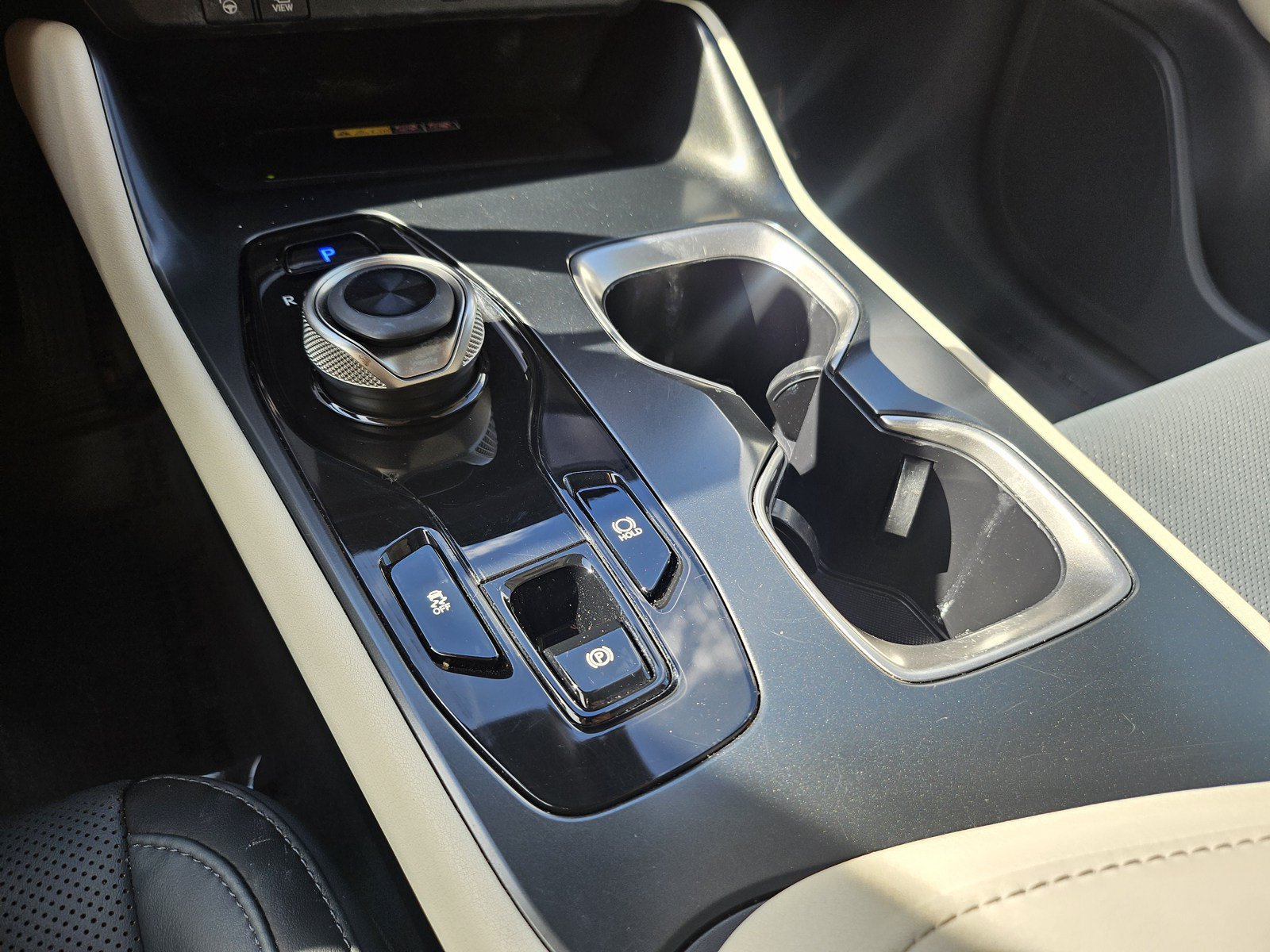 Used 2023 Lexus RZ 450e Premium w/ Technology Package AWD/4WD image 14