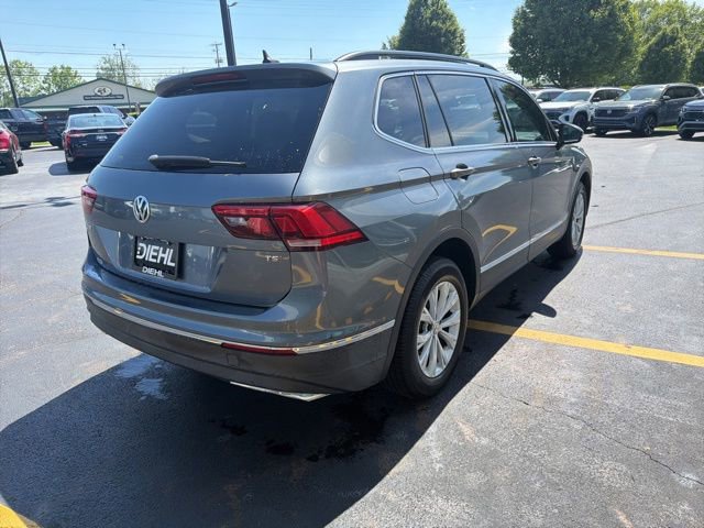 Used 2018 Volkswagen Tiguan SEL FWD image 6