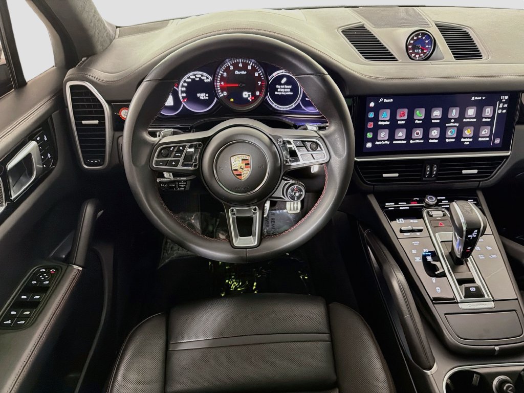 Used 2023 Porsche Cayenne Turbo AWD/4WD image 24
