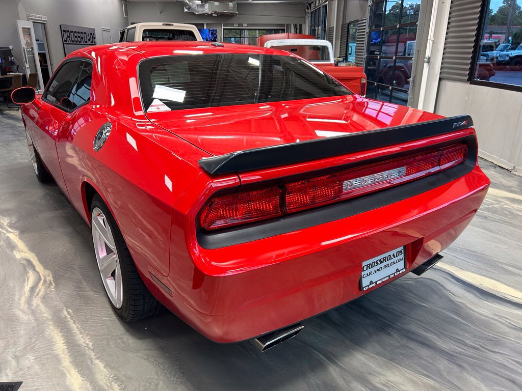 Used 2009 Dodge Challenger SRT8 RWD image 30